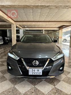 Nissan Maxima